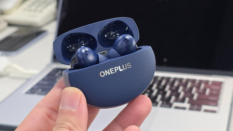 OnePlus Buds Pro 3 OnePlus Buds Pro 3