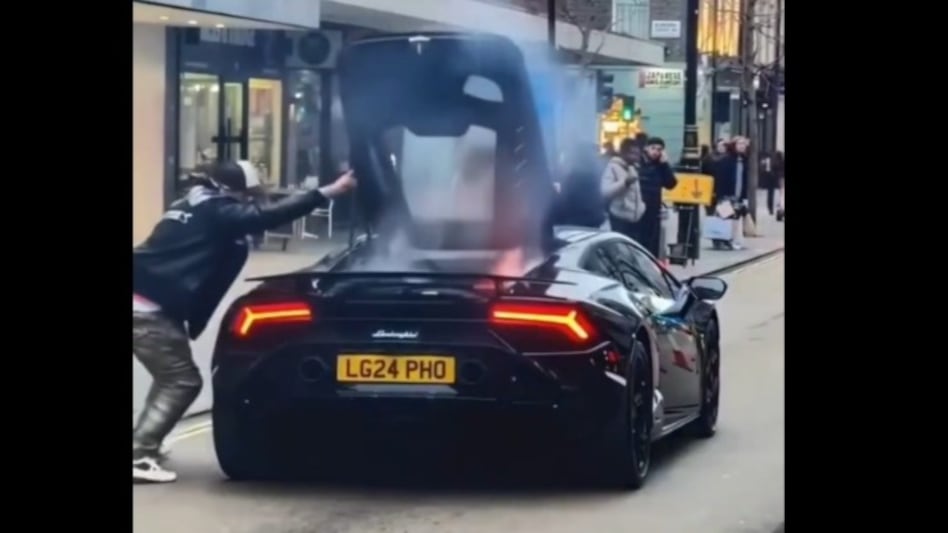 Gautam Singhania on Lamborghini fire incidents: ‘Why no explanation?’ Gautam Singhania on Lamborghini fire incidents: ‘Why no explanation?’