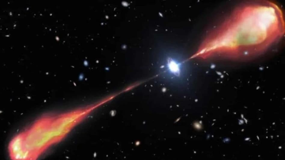 Astronomers typically associate the most powerful jets with the largest black holes, but this find upends that notion. Astronomers typically associate the most powerful jets with the largest black holes, but this find upends that notion.