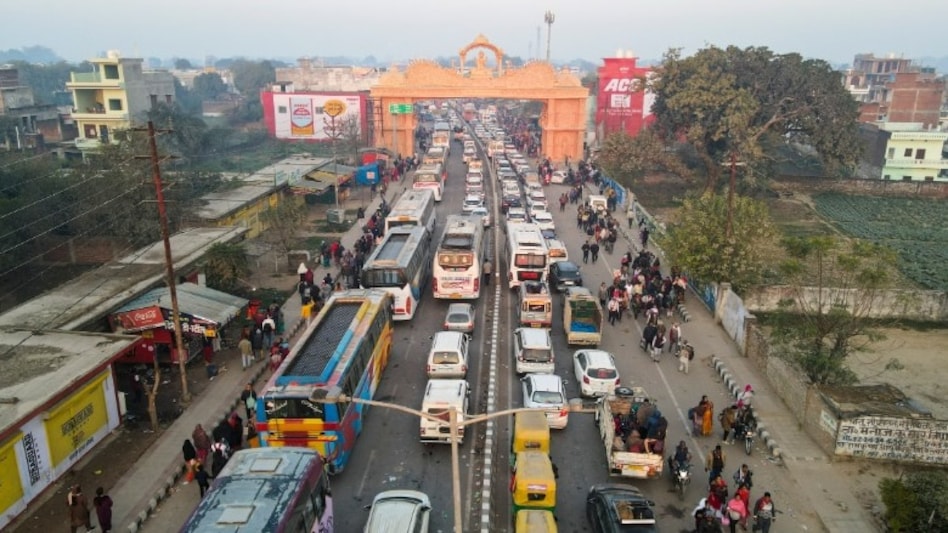 Traffic to Prayagraj Normal for Maha Kumbh Pilgrims Traffic to Prayagraj Normal for Maha Kumbh Pilgrims