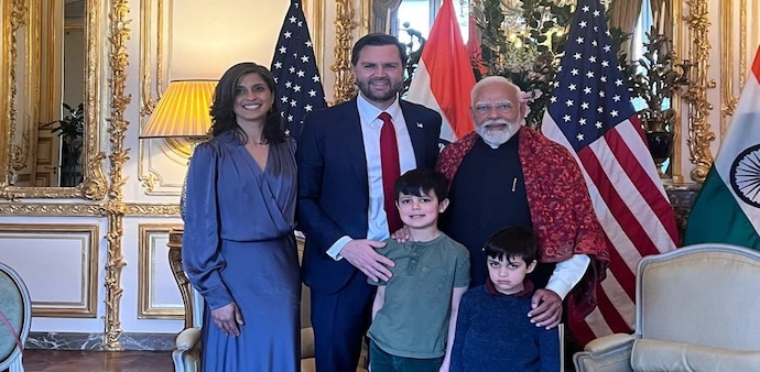 PM Modi meets US Vice President JD Vance and his family PM Modi meets US Vice President JD Vance and his family