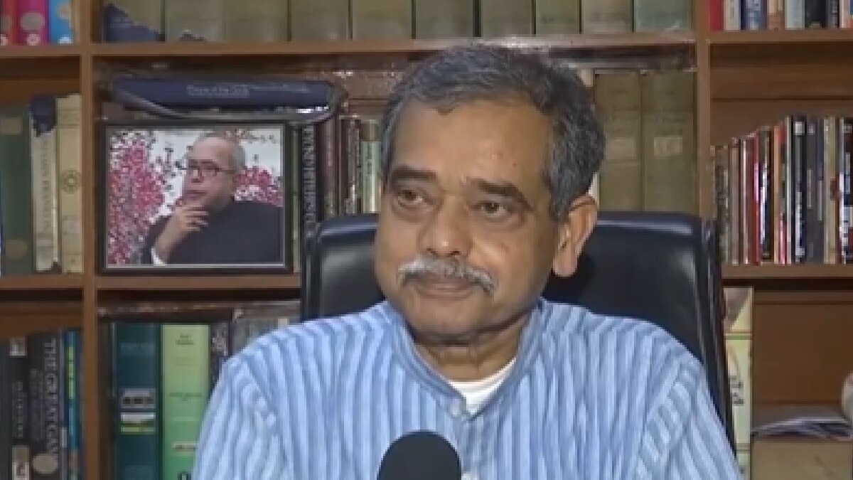 Abhijit Mukherjee, son of former President Pranab Mukherjee Abhijit Mukherjee, son of former President Pranab Mukherjee