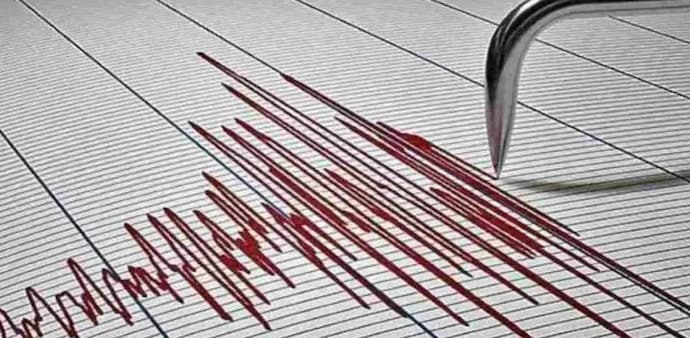 Experts warn that Delhi remains vulnerable to earthquakes as it falls under seismic zone IV, classified as a high-risk area in the Bureau of Indian Standards (BIS) seismic zonation map. Experts warn that Delhi remains vulnerable to earthquakes as it falls under seismic zone IV, classified as a high-risk area in the Bureau of Indian Standards (BIS) seismic zonation map.