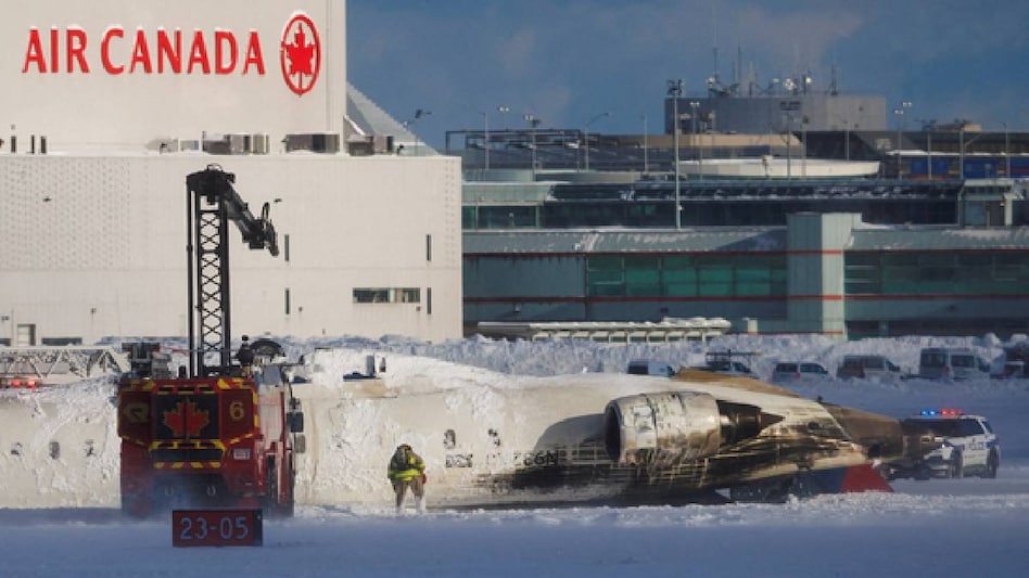 'Aircraft was upside down': Delta jet lands, overturns in Toronto storm; Chilling video captures dramatic moments 'Aircraft was upside down': Delta jet lands, overturns in Toronto storm; Chilling video captures dramatic moments
