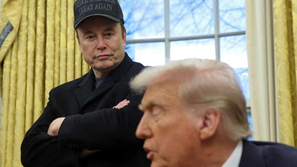 Elon Musk with Donald Trump in the Oval Office Elon Musk with Donald Trump in the Oval Office