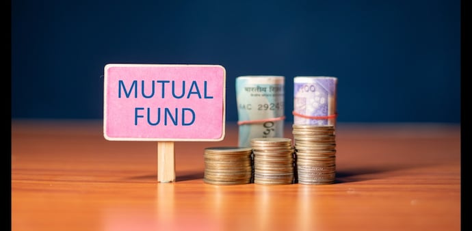 As of December 31, 2024, Canara Robeco Equity Hybrid Fund's assets under management stood at Rs 10,747.36 crore. As of December 31, 2024, Canara Robeco Equity Hybrid Fund's assets under management stood at Rs 10,747.36 crore.