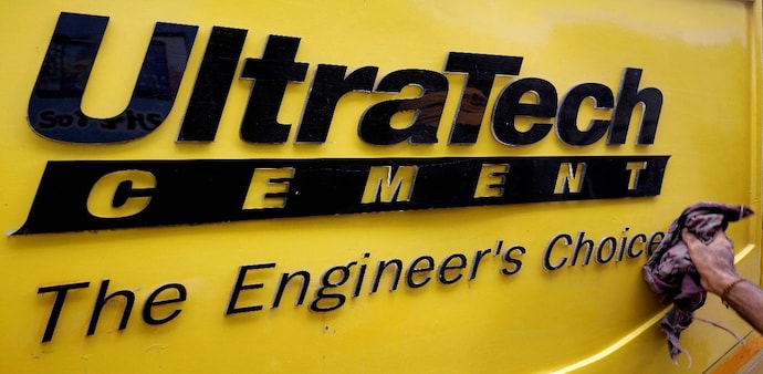 Ultratech C&W foray: MOFSL downgraded its rating on KEI and RR Kabel to 'Neutral' from 'Buy', while maintaining the ratings for Polycab India (Buy ) and Havells India (Neutral). Ultratech C&W foray: MOFSL downgraded its rating on KEI and RR Kabel to 'Neutral' from 'Buy', while maintaining the ratings for Polycab India (Buy ) and Havells India (Neutral).