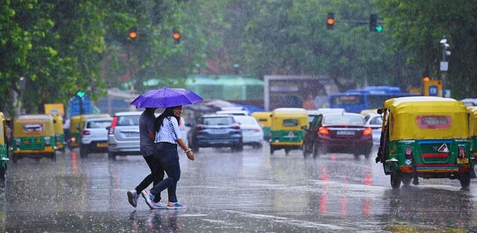 Delhi weather: IMD predicts rain till February 28 Delhi weather: IMD predicts rain till February 28