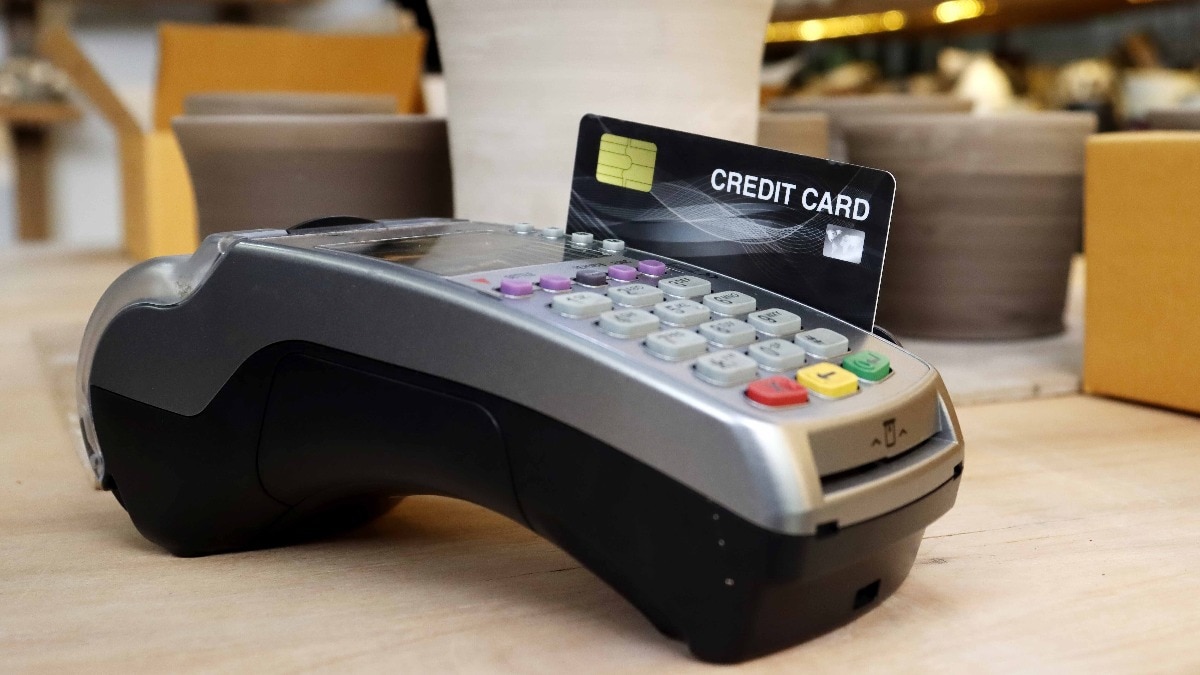India nears 11 crore credit cards; HDFC, SBI, ICICI lead the expansion race India nears 11 crore credit cards; HDFC, SBI, ICICI lead the expansion race