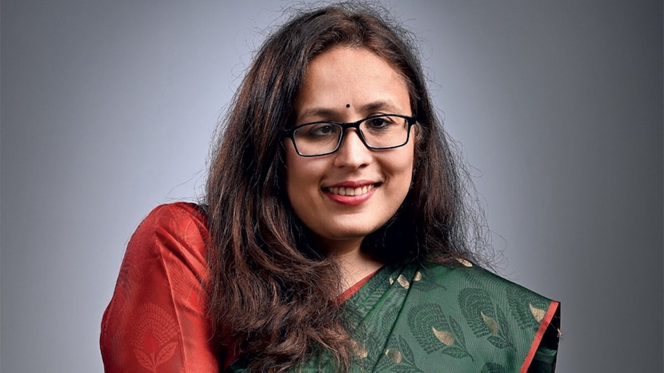 She stressed the importance of investing in financial gold, ETFs, bonds, digital gold, and similar instruments as a means of building long-term wealth. She stressed the importance of investing in financial gold, ETFs, bonds, digital gold, and similar instruments as a means of building long-term wealth.