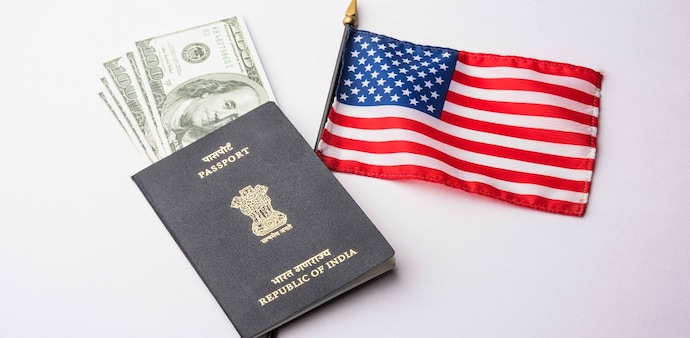 7.1% of the total employment-based quota is allocated to EB-4 visas 7.1% of the total employment-based quota is allocated to EB-4 visas