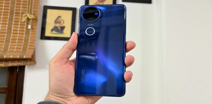 Vivo V50 Vivo V50