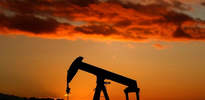 ONGC shares were trading 0.89 per cent lower at Rs 227.10. Oil India shares fell 0.26 per cent to Rs 367.25. GAIL India rose 1.42 per cent to Rs 161.20. ONGC shares were trading 0.89 per cent lower at Rs 227.10. Oil India shares fell 0.26 per cent to Rs 367.25. GAIL India rose 1.42 per cent to Rs 161.20.