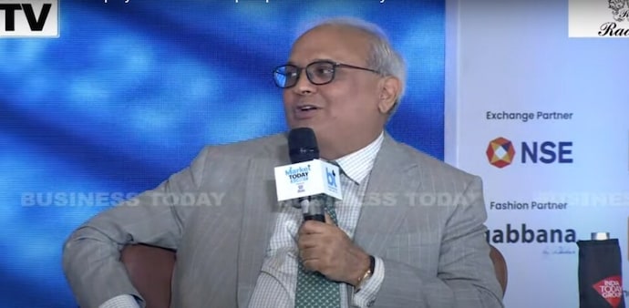 Samir Arora on market slump: ‘This correction won’t take as long to stabilize and recover’ Samir Arora on market slump: ‘This correction won’t take as long to stabilize and recover’