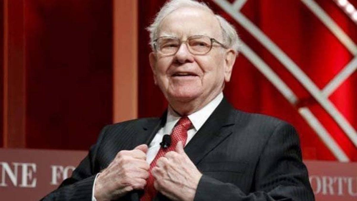 Fund manager backs Warren Buffett’s $325B cash strategy amid market downturn Fund manager backs Warren Buffett’s $325B cash strategy amid market downturn