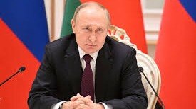 US President Donald Trump warned his Russian counterpart, Vladimir Putin, of "devastating" sanctions if Moscow refused a deal on a ceasefire. US President Donald Trump warned his Russian counterpart, Vladimir Putin, of "devastating" sanctions if Moscow refused a deal on a ceasefire.