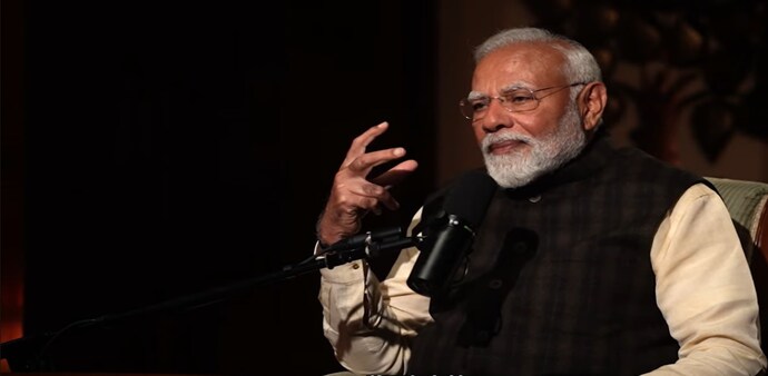 Responding to Trump’s praise of him as a “tough negotiator,” Modi emphasized that his approach is simple: “My nation is my high command. I always put India’s interests first.” Responding to Trump’s praise of him as a “tough negotiator,” Modi emphasized that his approach is simple: “My nation is my high command. I always put India’s interests first.”