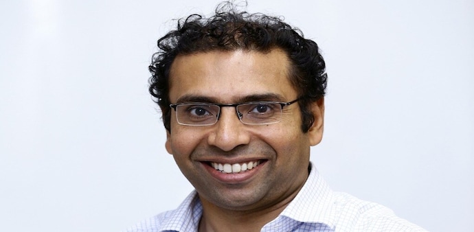 The fund has faced repeated criticism for its "buy-at-any-price" approach, with many high-quality stocks underperforming as growth slowed and valuations turned unsustainable. The fund has faced repeated criticism for its "buy-at-any-price" approach, with many high-quality stocks underperforming as growth slowed and valuations turned unsustainable.