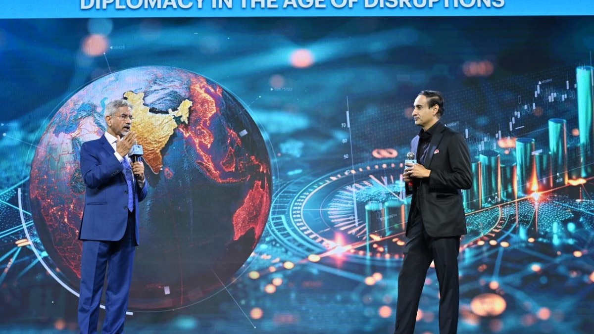 Dr. S Jaishankar shared his perspective on managing global uncertainties, conducting economic diplomacy, and positioning India strategically on the international platform. Dr. S Jaishankar shared his perspective on managing global uncertainties, conducting economic diplomacy, and positioning India strategically on the international platform.