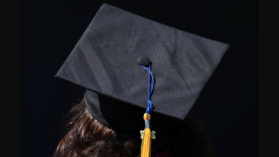 US student visa: F-1 visa denials surged to 10-year high last fiscal, states report US student visa: F-1 visa denials surged to 10-year high last fiscal, states report