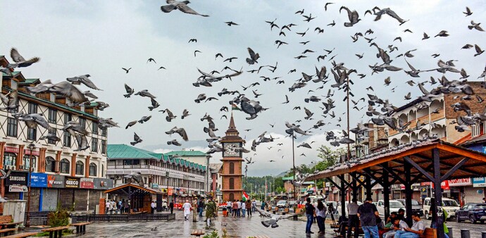 From Srinagar to Lucknow, here’s where everyone’s heading this Eid long weekend From Srinagar to Lucknow, here’s where everyone’s heading this Eid long weekend