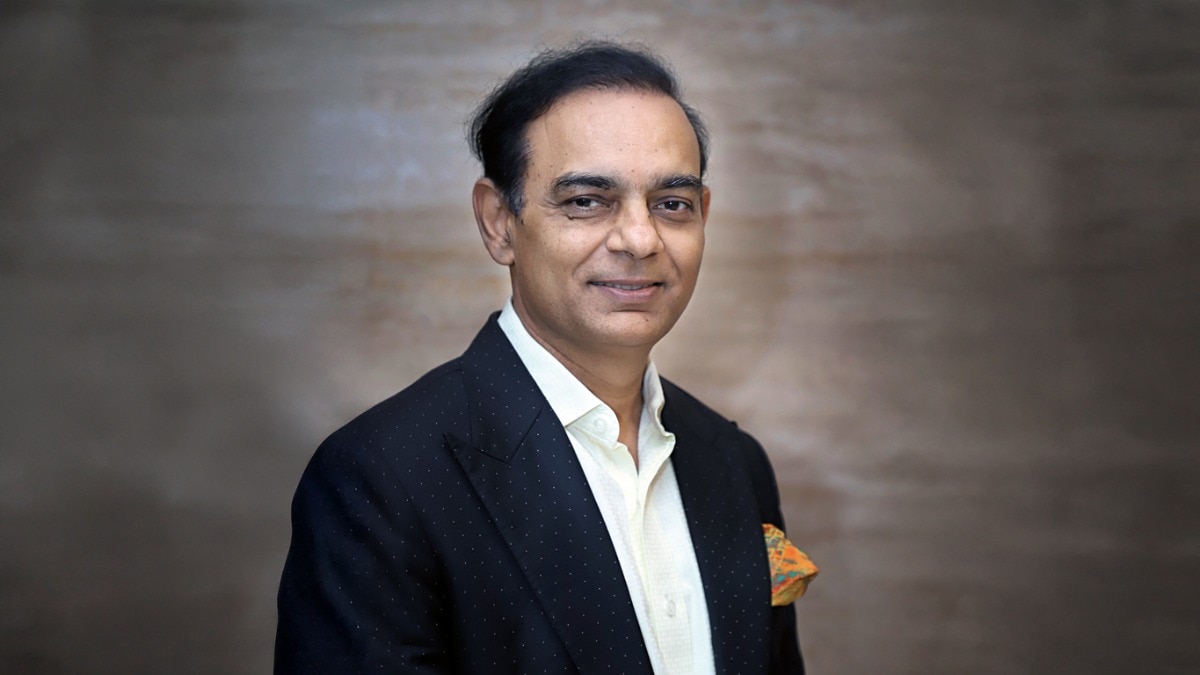 Motilal Oswal’s mantra: Learn a lot‚ earn a lot‚ return a lot Motilal Oswal’s mantra: Learn a lot‚ earn a lot‚ return a lot