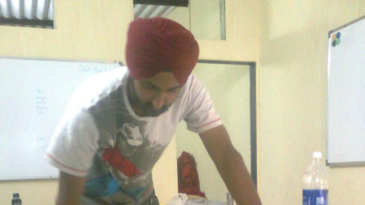 He also shared a photo of himself from the very first office which was taken using a Nokia N72. He also shared a photo of himself from the very first office which was taken using a Nokia N72.