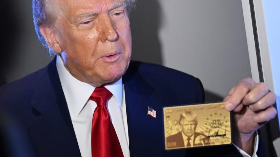 Donald Trump reveals the $5 mn gold card Donald Trump reveals the $5 mn gold card