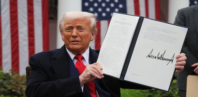 Trump tariffs: Over 50 countries have reached out to the US, says Economic Council Director Trump tariffs: Over 50 countries have reached out to the US, says Economic Council Director