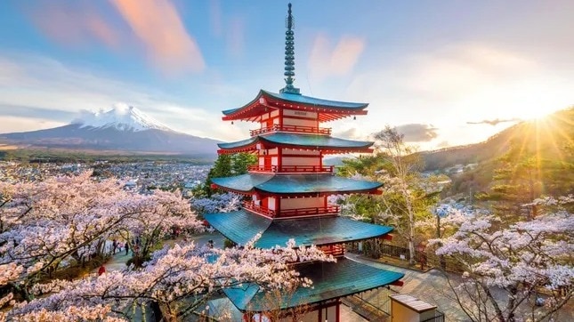 With its blend of futuristic tech, ancient traditions, and natural beauty, Japan continues to top travel wishlists. With its blend of futuristic tech, ancient traditions, and natural beauty, Japan continues to top travel wishlists.