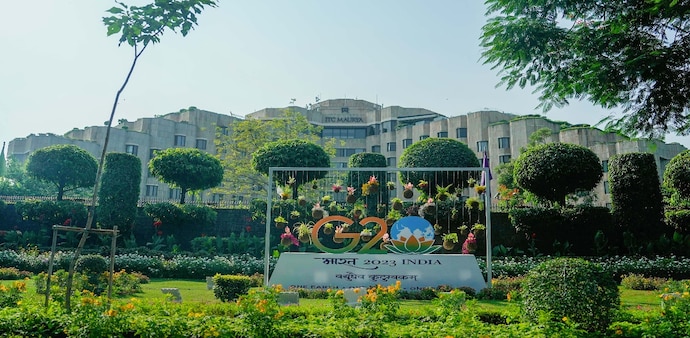 ITC Hotels, the demerged entity of ITC Ltd, has seen its shares rallying 14 per cent in the past one month against a flattish Sensex. ITC Hotels, the demerged entity of ITC Ltd, has seen its shares rallying 14 per cent in the past one month against a flattish Sensex.