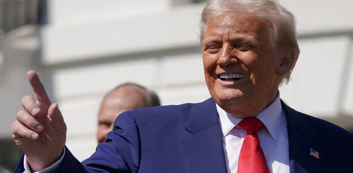 Trump dismissed concerns over the bond market’s volatility, linking it to his tariff recalibration. Trump dismissed concerns over the bond market’s volatility, linking it to his tariff recalibration.