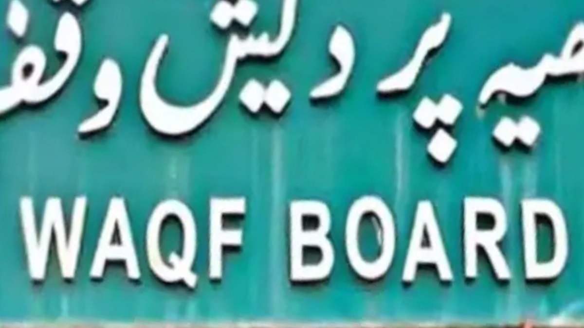 Hindu Munnani leader Mahesh, who led the villagers' protest at the Collector's office, demand immediate action from the district administration. Hindu Munnani leader Mahesh, who led the villagers' protest at the Collector's office, demand immediate action from the district administration.