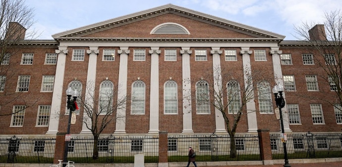 Trump issues fresh threat to Harvard University after freezing of funds Trump issues fresh threat to Harvard University after freezing of funds