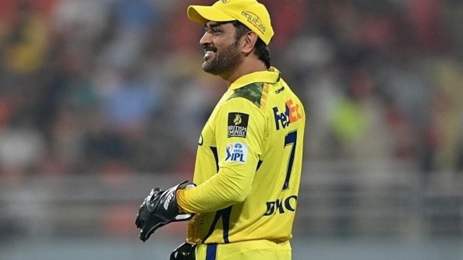 The CSK Masterworld and Master credit cards feature unique cricket-related experiences. The CSK Masterworld and Master credit cards feature unique cricket-related experiences.