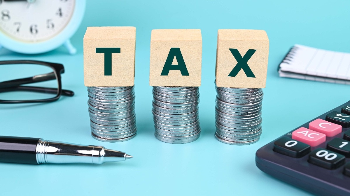 Taxpayers should Most workers are not earning for themselves for a significant portion of the year.if their taxable income is up to Rs 12 lakh: The new regime likely offers better savings with zero tax. Taxpayers should Most workers are not earning for themselves for a significant portion of the year.if their taxable income is up to Rs 12 lakh: The new regime likely offers better savings with zero tax.