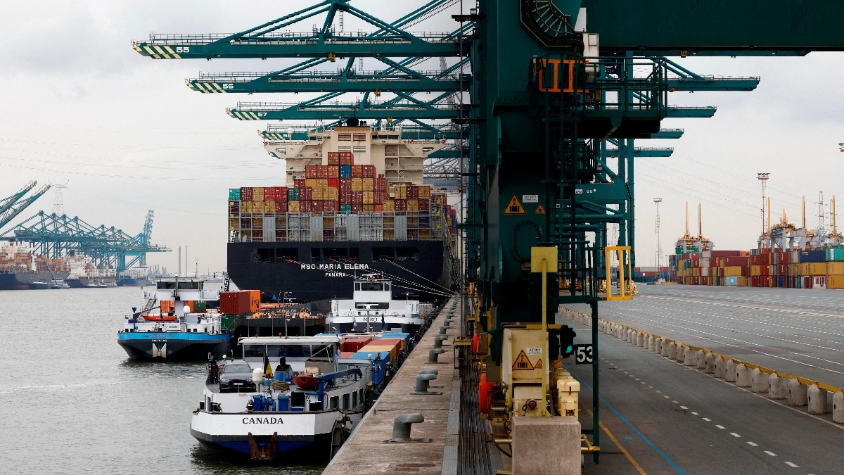 Trump tariffs: US announces new maritime fee structure Trump tariffs: US announces new maritime fee structure