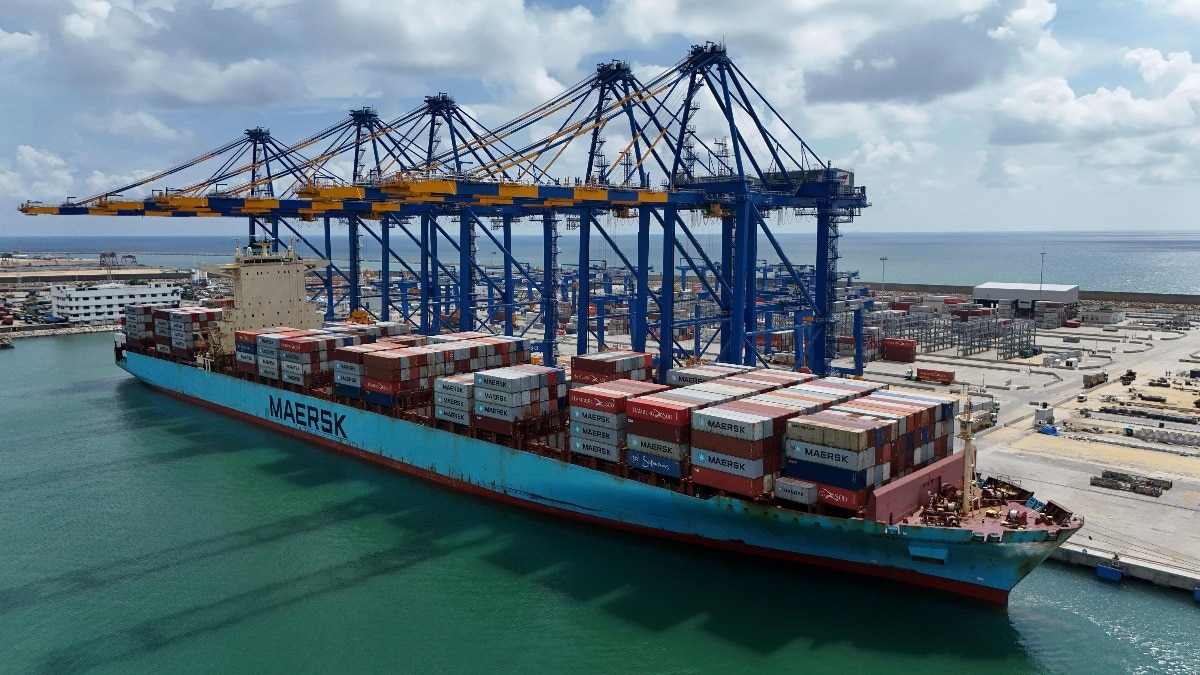 Adani begins operations at $800 million Colombo Terminal Adani begins operations at $800 million Colombo Terminal