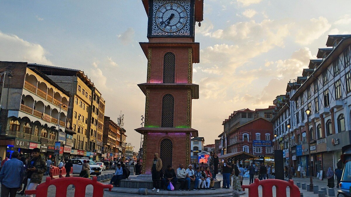 Tourists seen at the Clock Tower at Lal Chowk, Srinagar, post-Pahalgam attack on Tuesday. Tourists seen at the Clock Tower at Lal Chowk, Srinagar, post-Pahalgam attack on Tuesday.