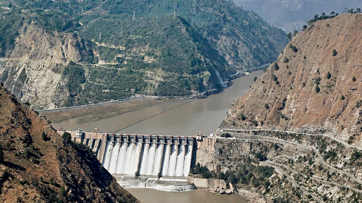 The Indus Waters Treaty was signed between India and Pakistan in 1960 and brokered by the World Bank. The Indus Waters Treaty was signed between India and Pakistan in 1960 and brokered by the World Bank.