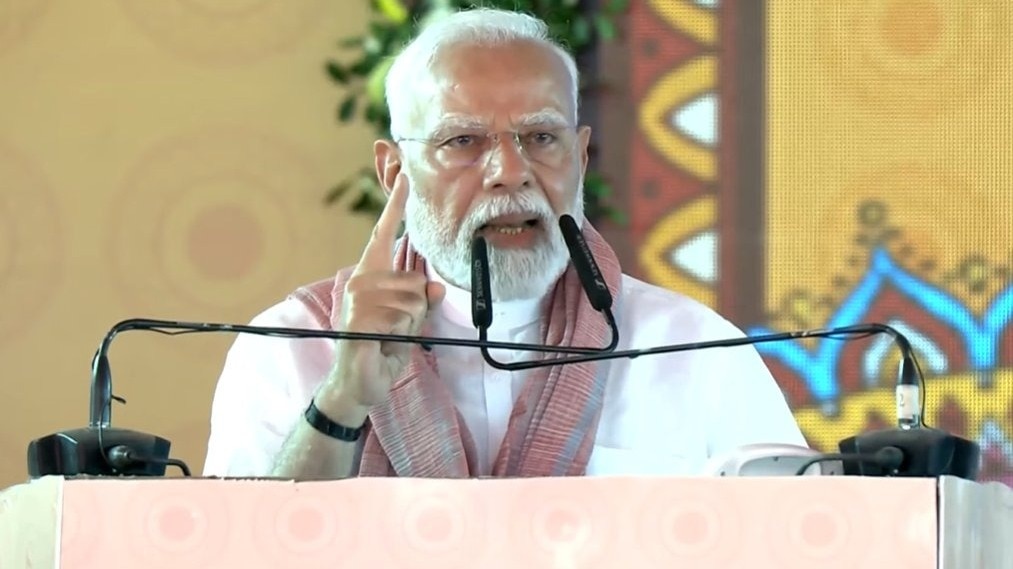 Prime Minister Narendra Modi warns terror backers without naming Pakistan Prime Minister Narendra Modi warns terror backers without naming Pakistan