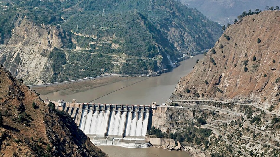 Pakistan slams India’s suspension of Indus Waters Treaty, calls it ‘cowardly and illegal’: Report Pakistan slams India’s suspension of Indus Waters Treaty, calls it ‘cowardly and illegal’: Report