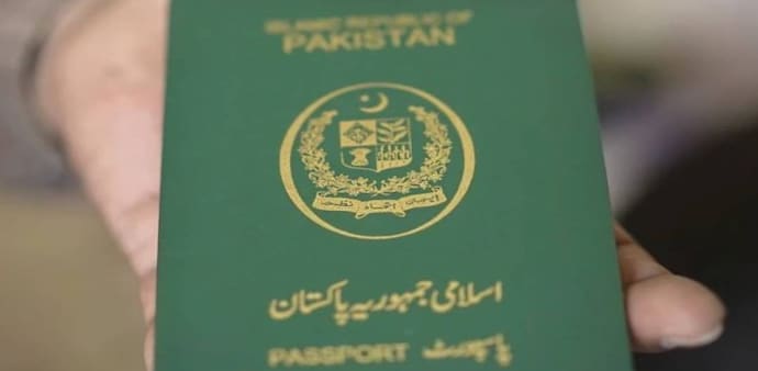 India cancelled the visa of Pakistanis India cancelled the visa of Pakistanis