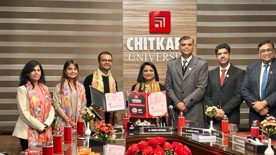 Left to Right: Jyoti Ruparel, CFIRM; Kosha Parekh, IRMCert; Hersh Shah, SIRM; Dr Madhu Chitkara; Dr Sandhir Sharma; Kuldeep Rojhe and Dr. Gautam Bansal Left to Right: Jyoti Ruparel, CFIRM; Kosha Parekh, IRMCert; Hersh Shah, SIRM; Dr Madhu Chitkara; Dr Sandhir Sharma; Kuldeep Rojhe and Dr. Gautam Bansal
