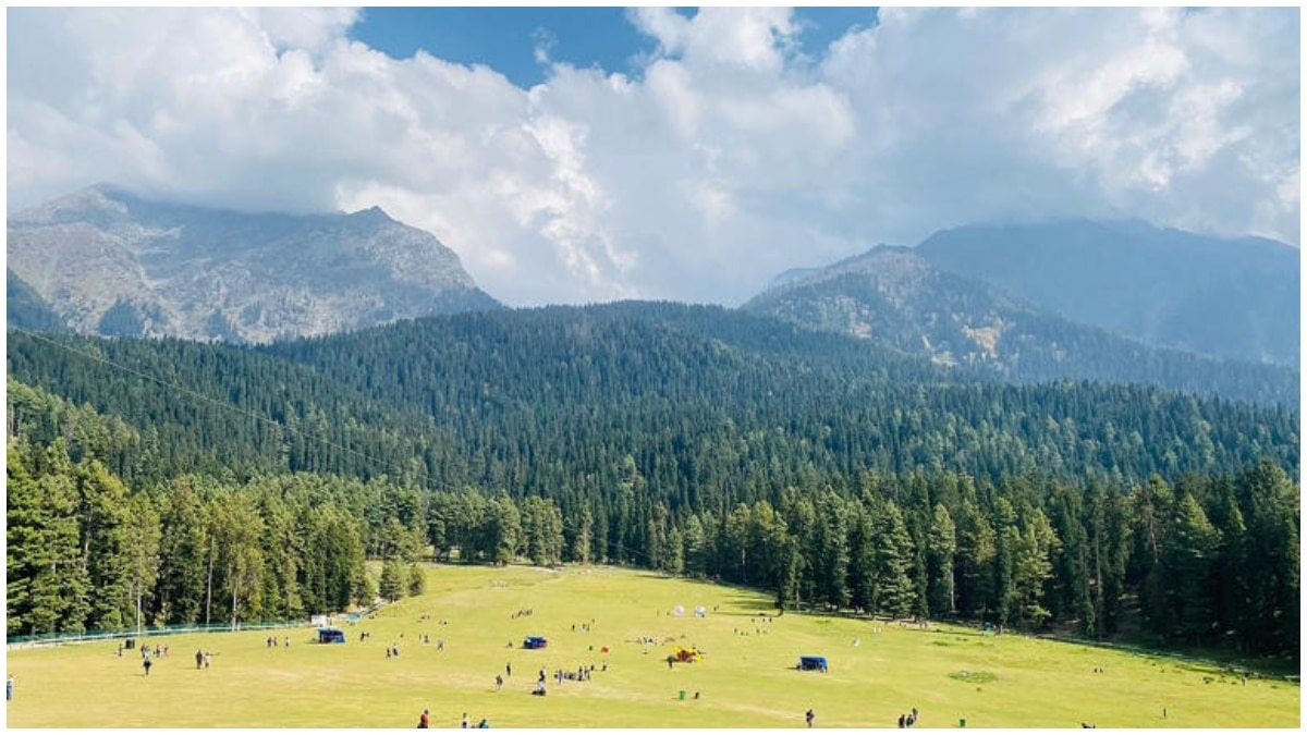 The Pahalgam attack, attributed to Lashkar-e-Taiba terrorists, resulted in the death of 26 tourists in the picturesque Baisaran Valley, known as 'mini Switzerland.' The Pahalgam attack, attributed to Lashkar-e-Taiba terrorists, resulted in the death of 26 tourists in the picturesque Baisaran Valley, known as 'mini Switzerland.'