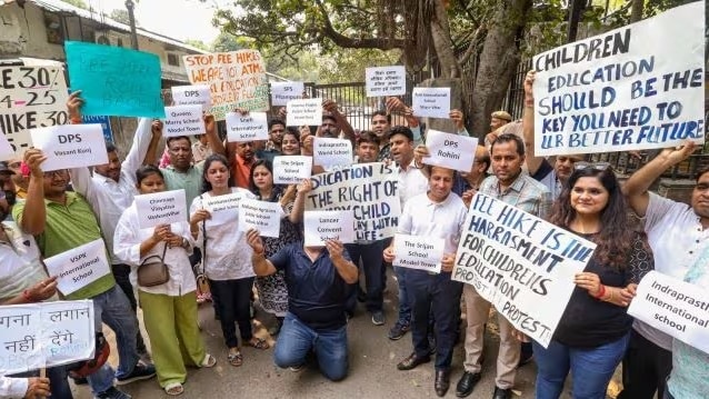 Delhi cabinet has passed a draft bill to regulate fees in private and aided schools after numerous parent complaints and protests. (Photo: PTI) Delhi cabinet has passed a draft bill to regulate fees in private and aided schools after numerous parent complaints and protests. (Photo: PTI)
