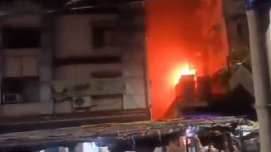 Fire kills 14 at central Kolkata hotel; probe ordered amid safety criticism Fire kills 14 at central Kolkata hotel; probe ordered amid safety criticism