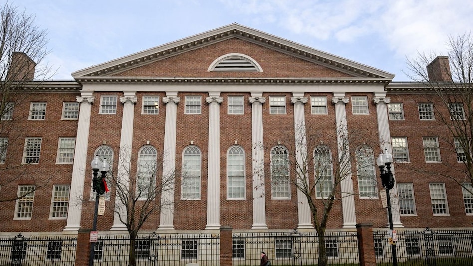 Critics have accused Lakshmi Mittal of insensitivity, arguing that the timing of the conference suggested a lack of empathy towards the victims of the Pahalgam attack. Critics have accused Lakshmi Mittal of insensitivity, arguing that the timing of the conference suggested a lack of empathy towards the victims of the Pahalgam attack.