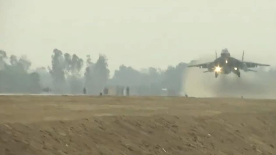 This development marks the first instance of an expressway in India being equipped with a night-landing facility. (Photo: ANI) This development marks the first instance of an expressway in India being equipped with a night-landing facility. (Photo: ANI)