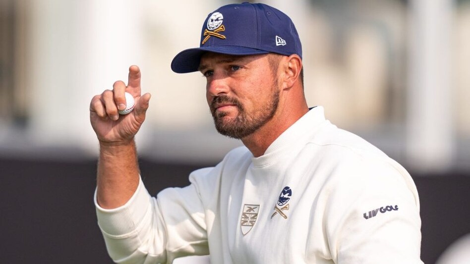 Crushers GC captain Bryson DeChambeau stayed in the lead at LIV Golf Korea for a second straight day in Incheon on May 3. (Image courtesy: LIV Golf) Crushers GC captain Bryson DeChambeau stayed in the lead at LIV Golf Korea for a second straight day in Incheon on May 3. (Image courtesy: LIV Golf)